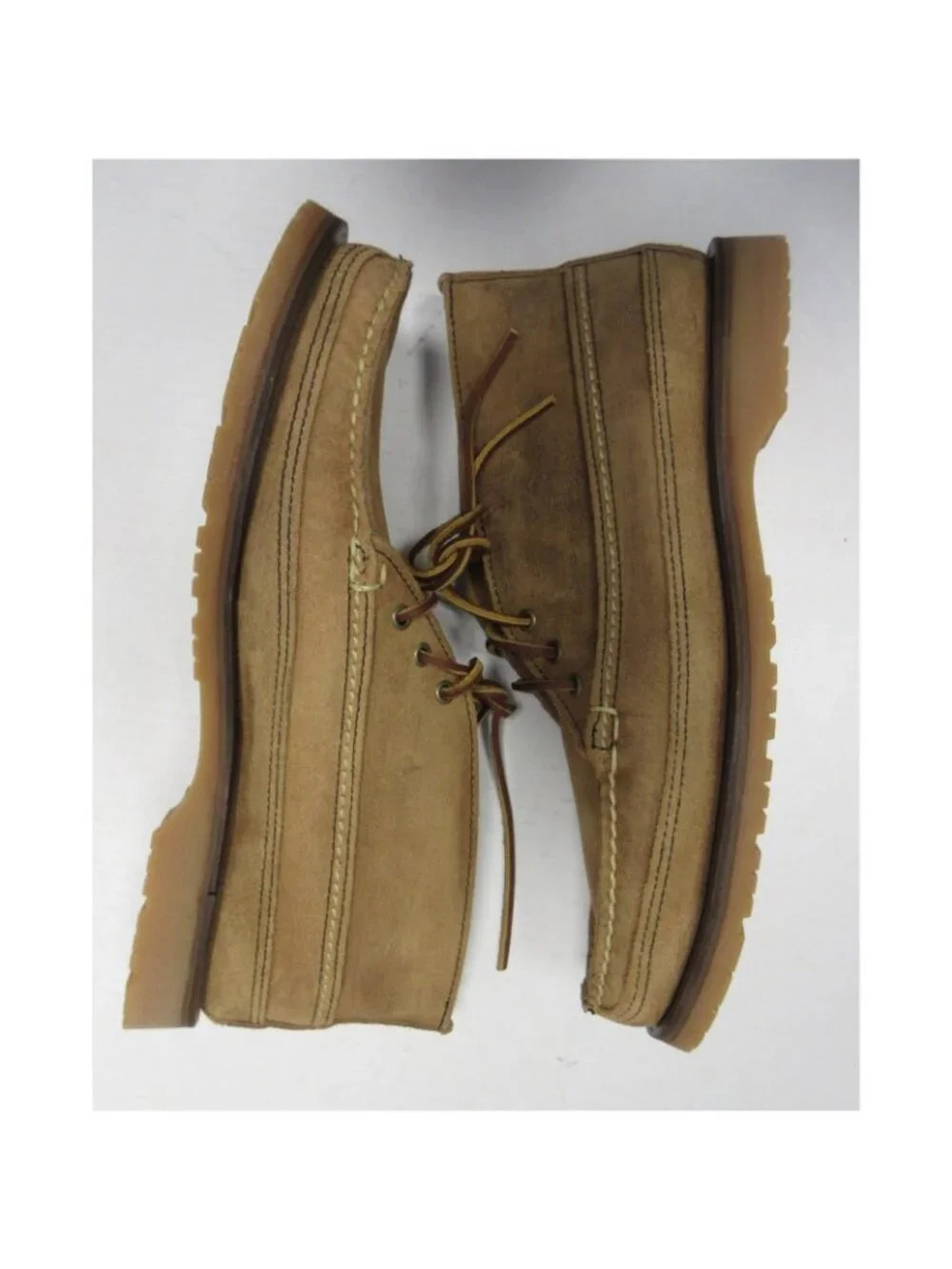 Red Wing Shoes Boots 10.5 E Tan Chukka Suede Heritage Vibram 9179 NEW
